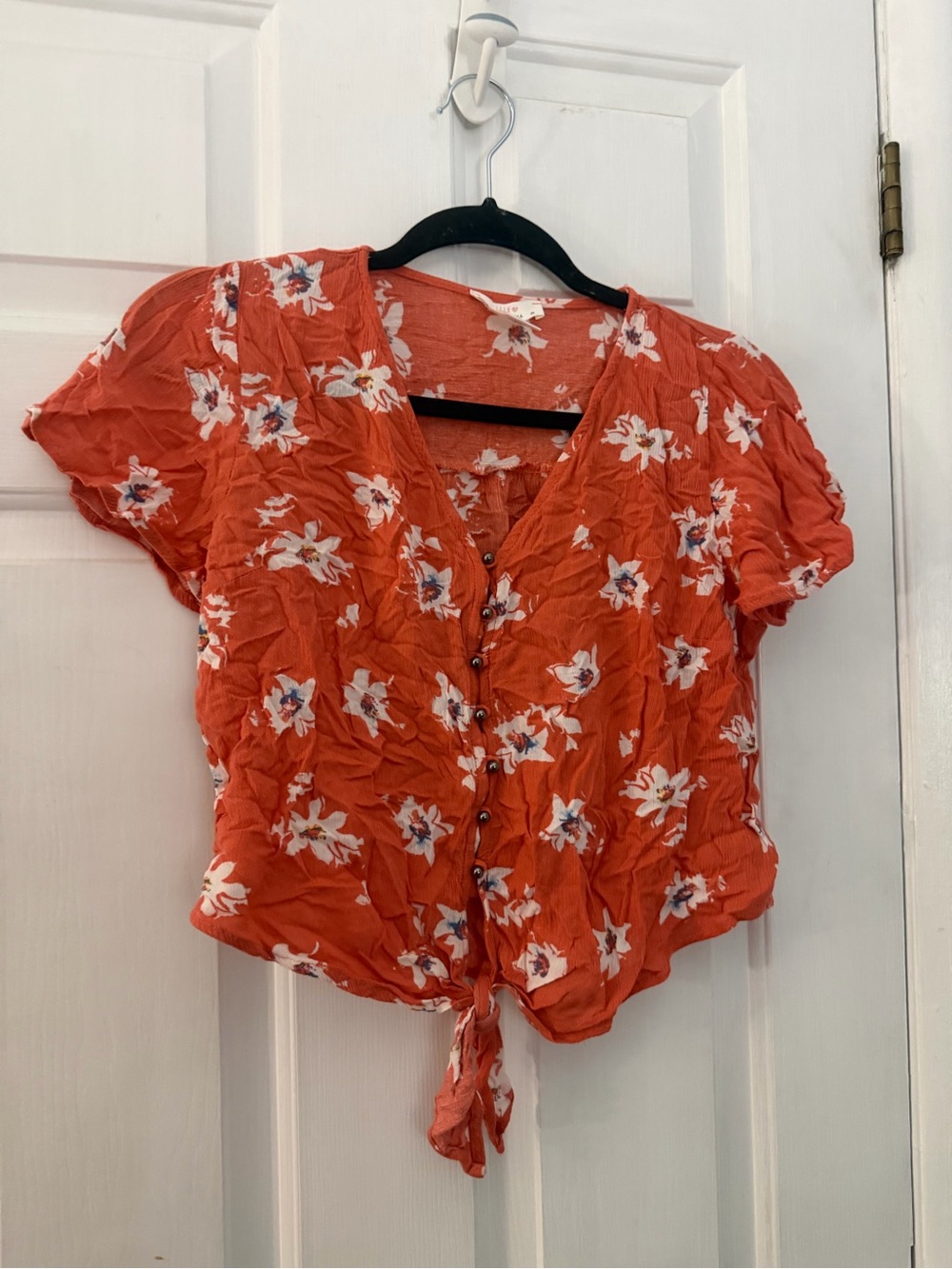 Urban Outfitters Urban Romantics Floral Tie Front Crop Top Medium